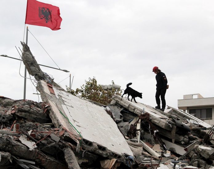 Concluyen labores de búsqueda por el terremoto en Albania